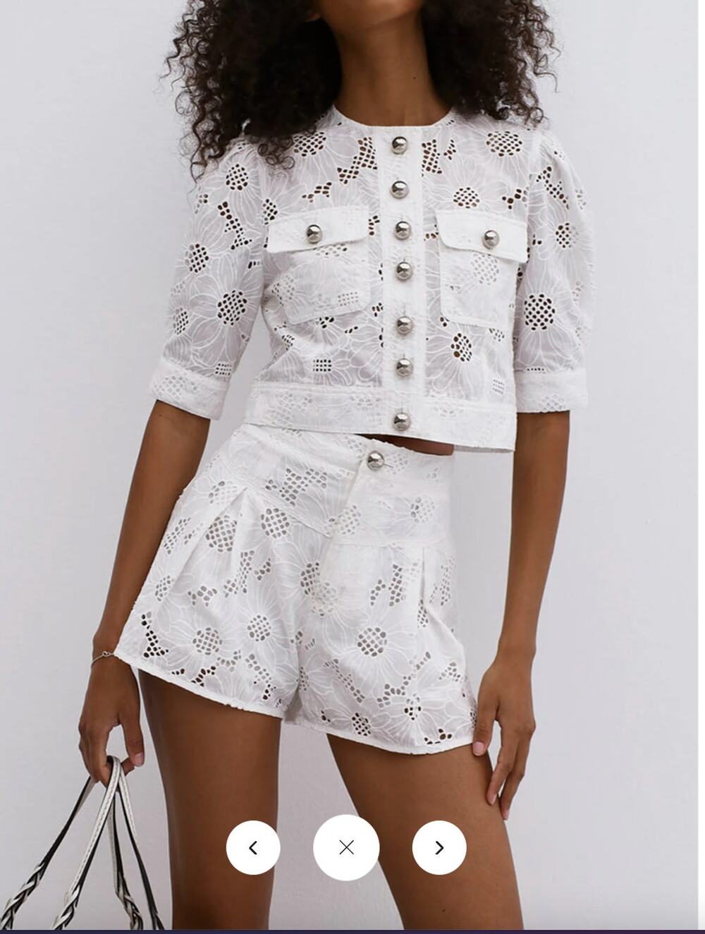 NWT Commense Multi-Button Embroidery Shorts Set Sz XL
